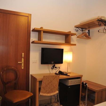 البندقية 3C B&B المظهر الخارجي الصورة